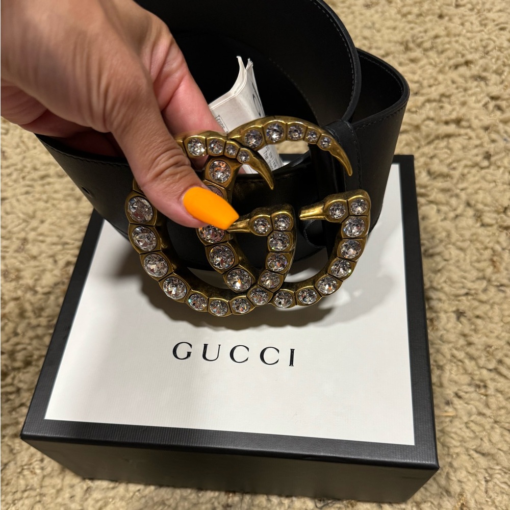 Gucci belt size 90